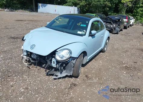 2015 Volkswagen Beetle 1.8T из США, поврежденный, VIN 3VWJ17ATXFM624958